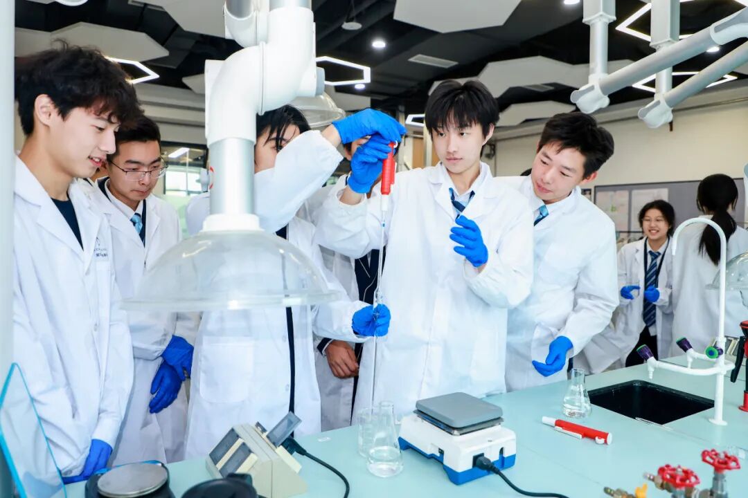 自然科学领域的领军人
